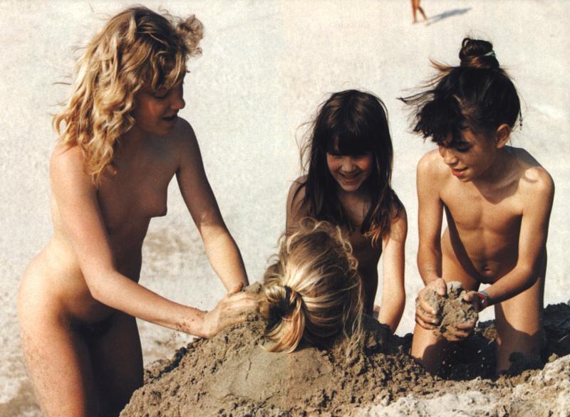 Pure nudism vintage photo gallery of families nudists